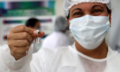 Campanha de vacinação contra Covid-19 completa um ano em Londrina