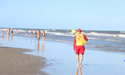 Paraná fecha 1º mês da temporada de verão com redução nos casos de afogamento