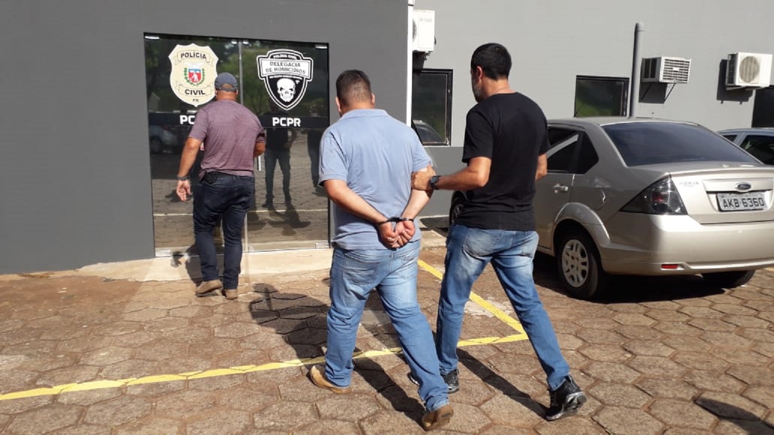 Imagem referente a Dois empresários e um atirador são presos suspeitos do homicídio de José Ademar de Melo