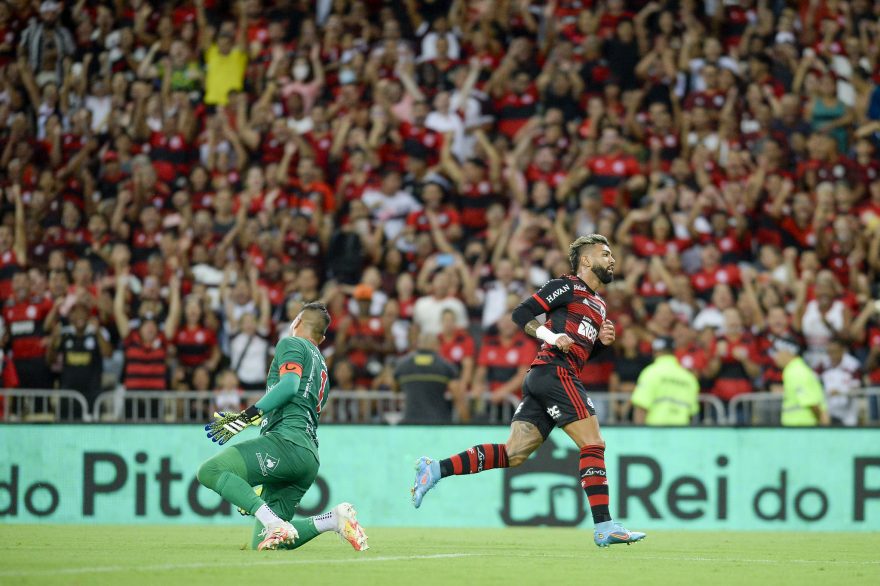 [COMENTE] Como você avalia o desempenho do Flamengo na goleada diante do Bangu?