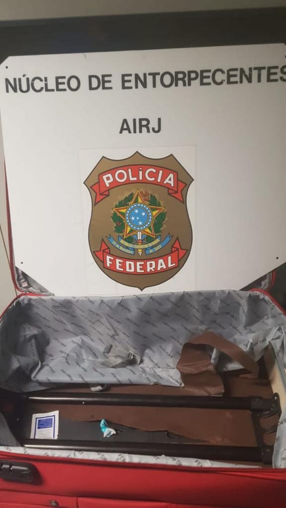 PF prende mulher com 3kg de cocaína no Galeão/RJ