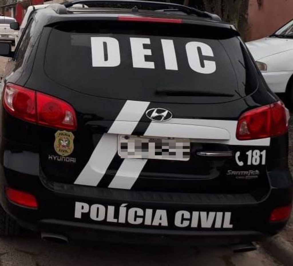 Polícia Civil apreende veículo com sinais de adulteração e homem é preso em flagrante em Joinville