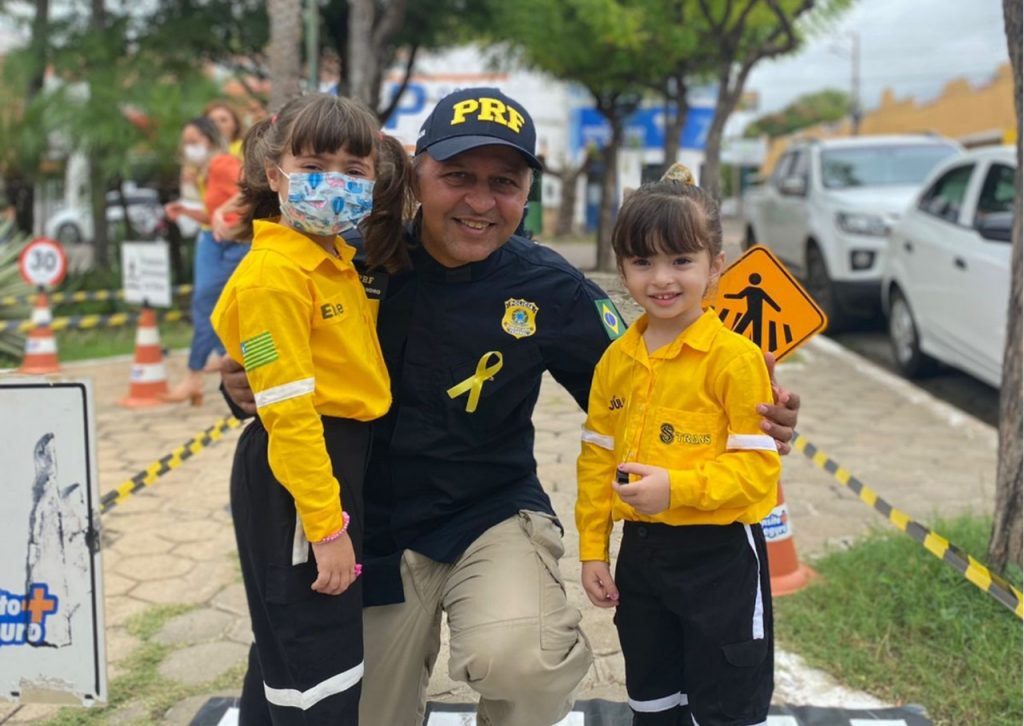 PRF realiza campanha de abertura do Maio Amarelo em Campo Maior