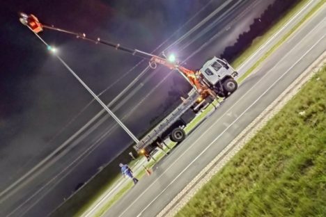 Estado garante nova iluminação para a rodovia João Leopoldo Jacomel, na RMC