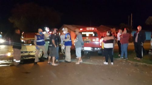 Grave colisão deixa carros destruídos e homem ferido no Brasmadeira
