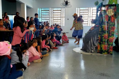 Portos do Paraná leva às crianças espetáculo teatral sobre preservação do meio ambiente