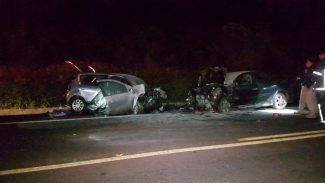 Três pessoas morrem em grave colisão entre Sandero e Megane na BR-369 em Cascavel