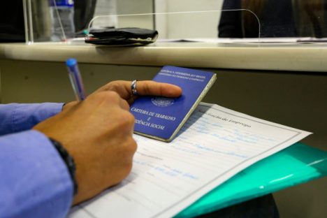 Metalúrgica Vaspa está contratando homens para quatro cargos distintos Metalúrgica Vaspa está contratando homens para quatro cargos distintos