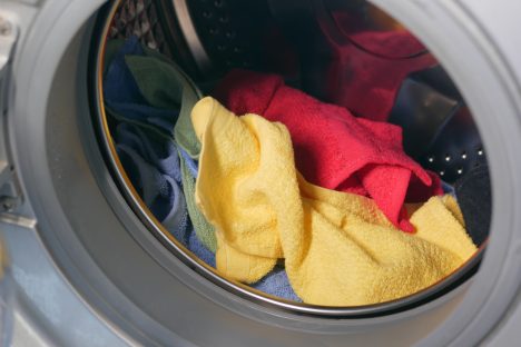 Imagem referente a Eletrolux é condenada a devolver dinheiro de máquina de lavar que foi mandada quatro vezes para conserto