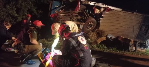 Tragédia em Campo Mourão: Homem morre na BR-158 após colidir veículo frontalmente contra um ônibus de turismo