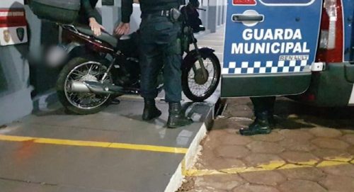 Mulher é vítima de tentativa de estupro no Bairro Coqueiral; GM apreende moto usada pelo autor