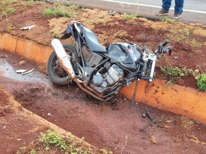 Imagem referente a Motociclista morre em grave acidente nas proximidades do Centro de Eventos de Toledo