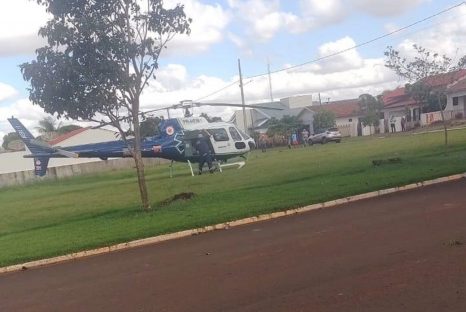 Helicóptero realiza transferência de senhor morador no interior de Nova Santa Rosa
