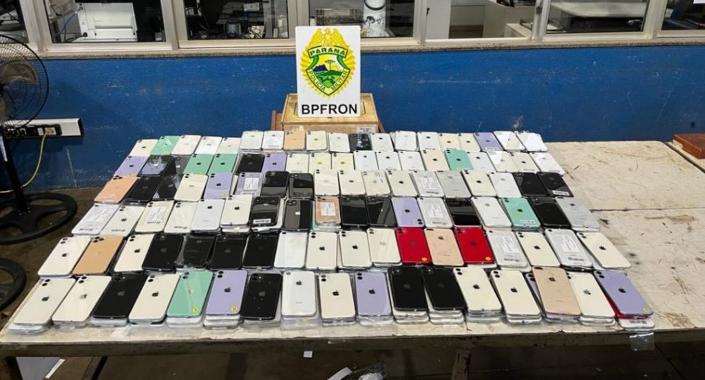 BPFron apreende 570 aparelhos celulares de luxo em Foz do Iguaçu