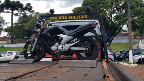 Polícia Militar recupera motocicleta com registro de furto em Cascavel