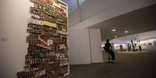 Imagem referente a Um mês após atos golpistas, exposição em Brasília celebra a democracia