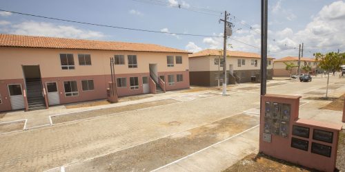 Imagem referente a Após anos de espera, conjuntos habitacionais são entregues na Bahia