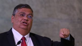 Dino pede para Polícia Federal apurar denúncias contra a Abin