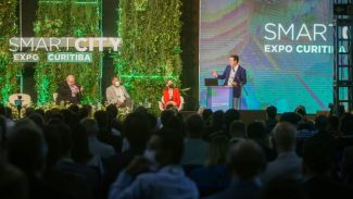 Governo do Paraná leva palestrantes e expõe serviços na Smart City Expo Curitiba 2023
