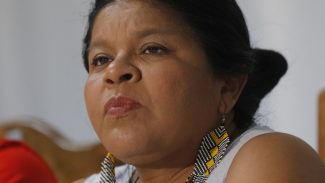 Sônia Guajajara discute proteção de territórios indígenas em MS