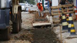 Adrianópolis recebe R$ 7,6 milhões para obras pavimentação urbana