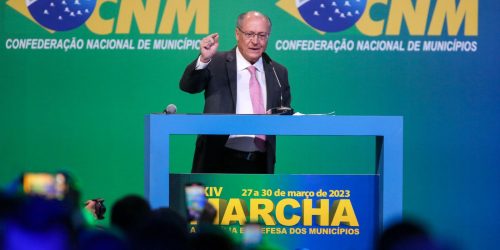 Imagem referente a Alckmin defende reforma tributária e diz que “nosso modelo é caótico”