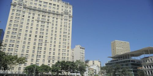 Imagem referente a Prefeitura do Rio assina a compra do histórico edifício A Noite
