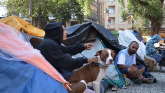 SP: barracas serão retiradas da rua de forma humanizada, diz prefeito