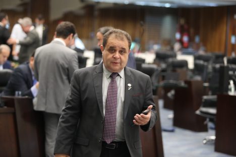 Deputado Batatinha, recém-eleito, gasta mais de R$ 8 mil com aluguel de carro em Fevereiro