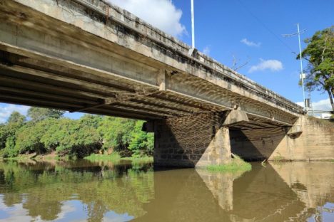 Imagem referente a Estado assina contrato de reforma de pontes na região de Ibaiti