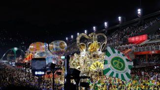Sancionada lei que reconhece escola de samba como patrimônio cultural