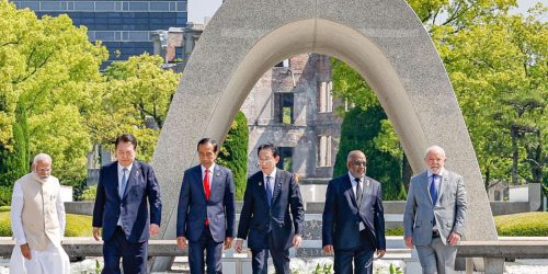 Líderes presentes à cúpula do G7 visitam Memorial da Paz