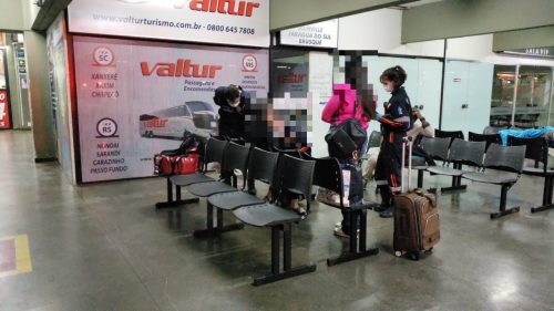 Idosa passa mal durante viagem e desce na Rodoviária de Cascavel onde é socorrida pelo Samu Idosa passa mal durante viagem e desce na Rodoviária de Cascavel onde é socorrida pelo Samu
