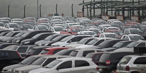 Imagem referente a Anfavea: queda de impostos pode aumentar venda em até 300 mil carros