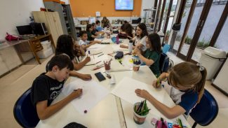 Celebrando 70 anos, Centro Juvenil de Artes Plásticas promove 4º Concurso de Desenho Celebrando 70 anos, Centro Juvenil de Artes Plásticas promove 4º Concurso de Desenho