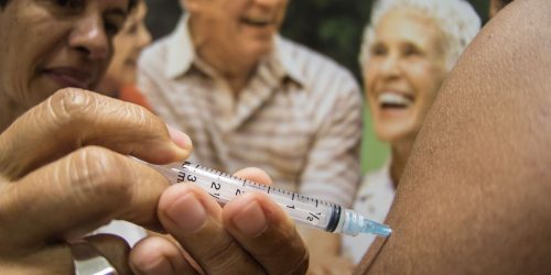 Imagem referente a Campanha contra gripe imuniza 40% do público alvo no país