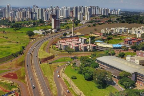 Imagem referente a Governo do Paraná repassou R$ 1,14 bilhão aos 399 municípios em maio
