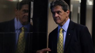 Roberto Jefferson é transferido para hospital privado no Rio