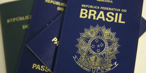 Imagem referente a Brasileiros esperam quase 20 meses para obter visto dos EUA