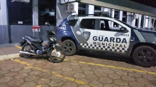 Imagem referente a Casal é detido no Universitário com moto furtada em 2018