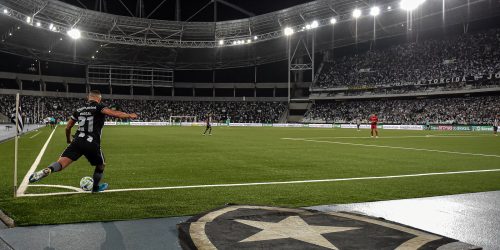 Imagem referente a Brasileirão: Botafogo recebe Fortaleza para se distanciar na liderança