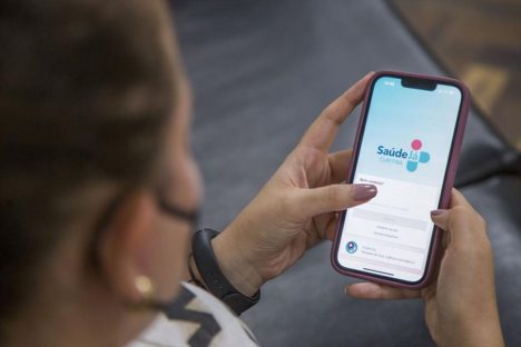 Imagem referente a Confirmação de consultas e exames especializados pode ser feita pelo app Saúde Já Curitiba