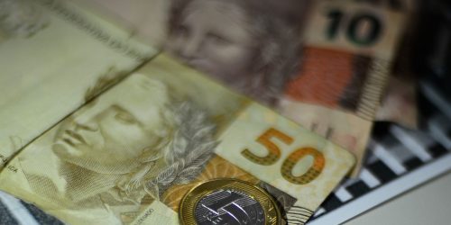 Imagem referente a Governo aumenta mínimo existencial de R$ 303 para R$ 600