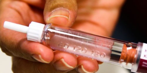 Imagem referente a Governo antecipa entrega de 400 mil doses de insulina de ação rápida