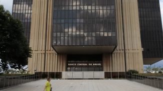 Focus: mercado eleva para 2,18% projeção do crescimento da economia