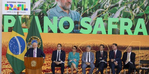 Imagem referente a Governo lança Plano Safra de R$ 364,22 bilhões para agronegócio