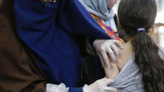 SP: afegãos acampados em aeroporto são vítimas de surto de sarna