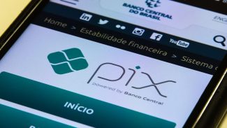 Transações por Pix têm alta de 105% em 2022