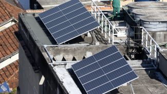 Brasil chega a 2 milhões de placas solares em telhados e terrenos