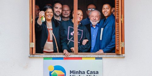 Imagem referente a Lula entrega 446 imóveis do Minha Casa, Minha Vida, em Viamão